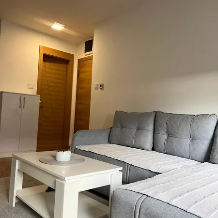 Kolibri Apartment *