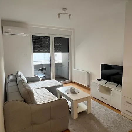 Apartment Kolibri *